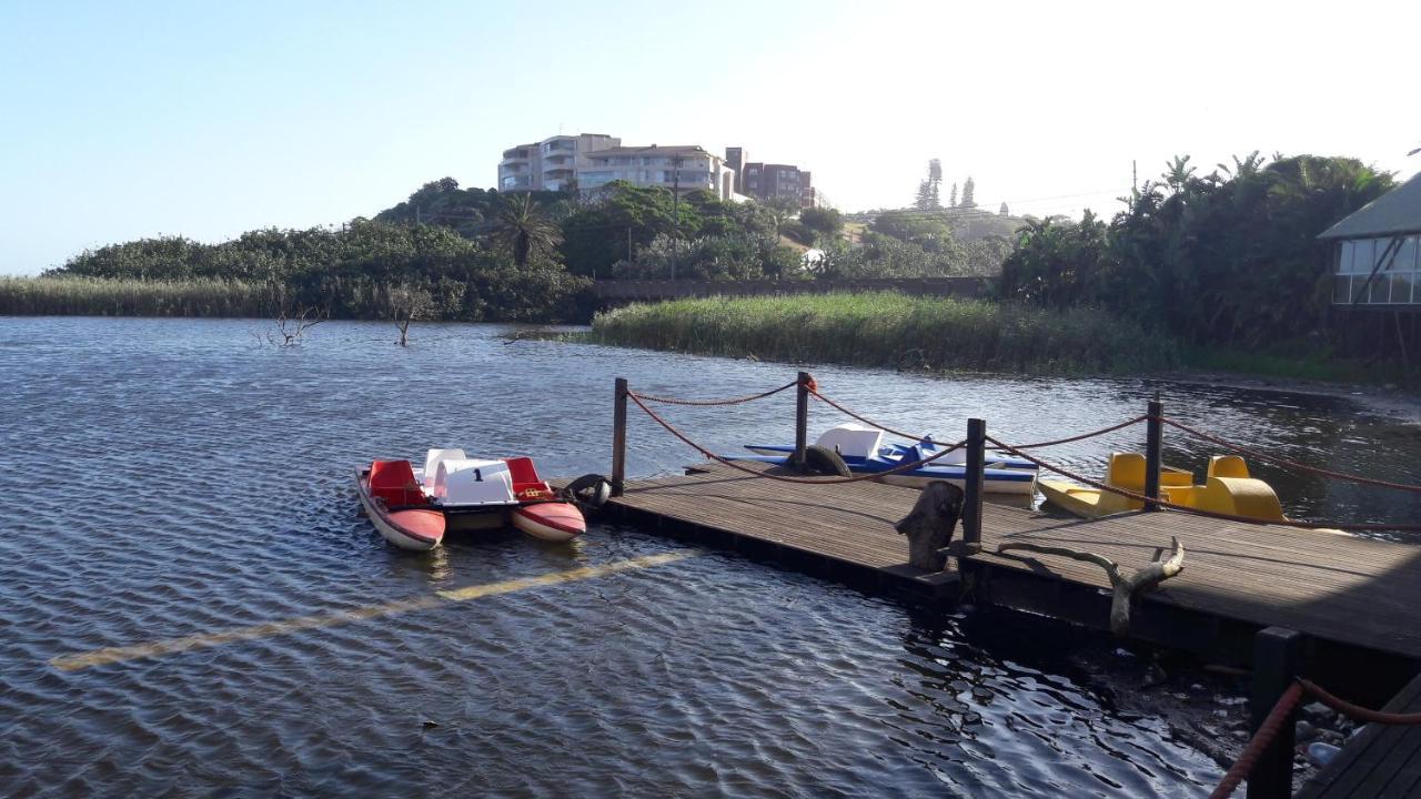 Silver Dolphin Holidays Appartement Amanzimtoti Buitenkant foto