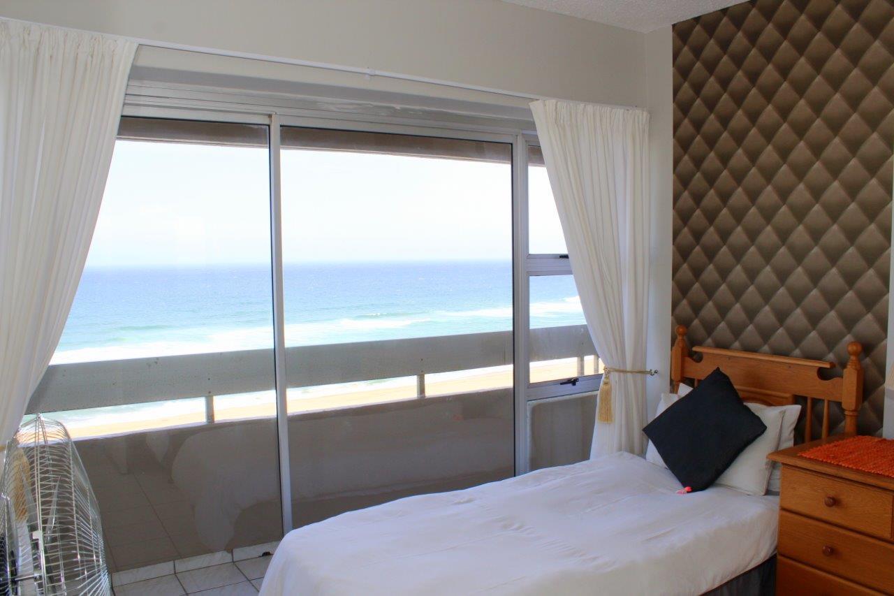 Silver Dolphin Holidays Appartement Amanzimtoti Buitenkant foto