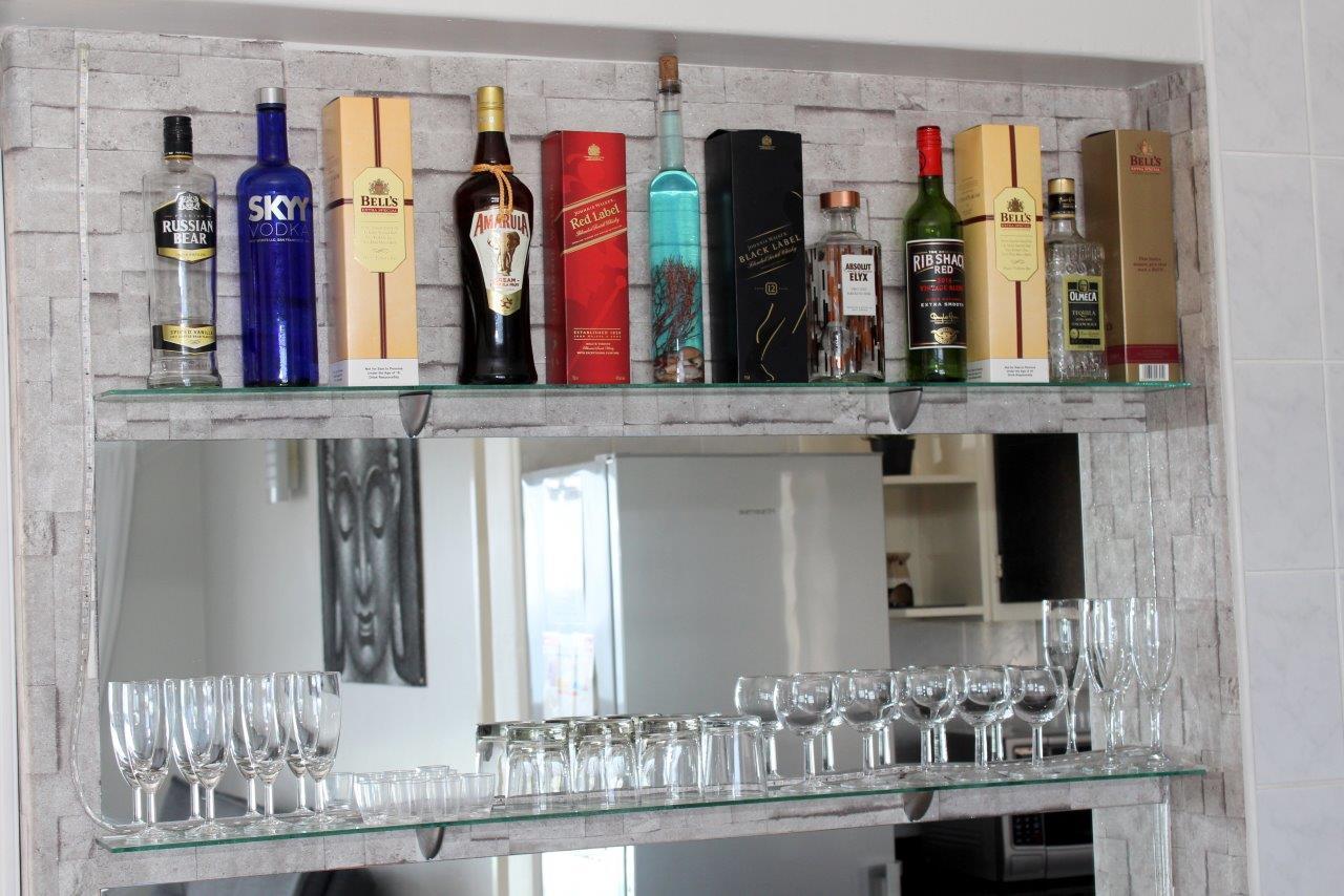Silver Dolphin Holidays Appartement Amanzimtoti Buitenkant foto